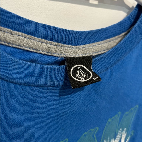 Vintage volcom small t shirt - Picture 2 of 2